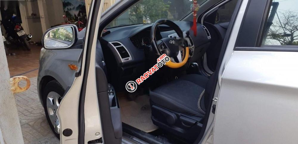 Bán Hyundai i20 AT sản xuất 2012, màu bạc, xe nhập  -7