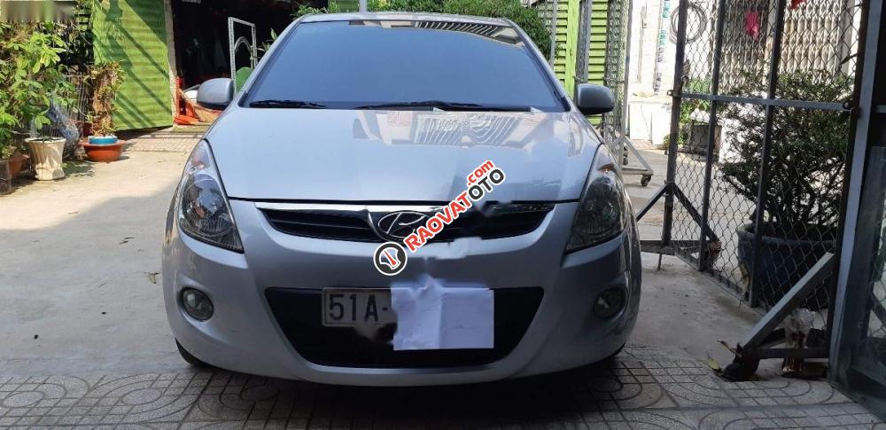 Bán Hyundai i20 AT sản xuất 2012, màu bạc, xe nhập  -3