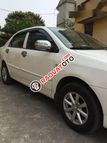 Bán Toyota Corolla J đời 2002, màu trắng số sàn, giá 190tr-0