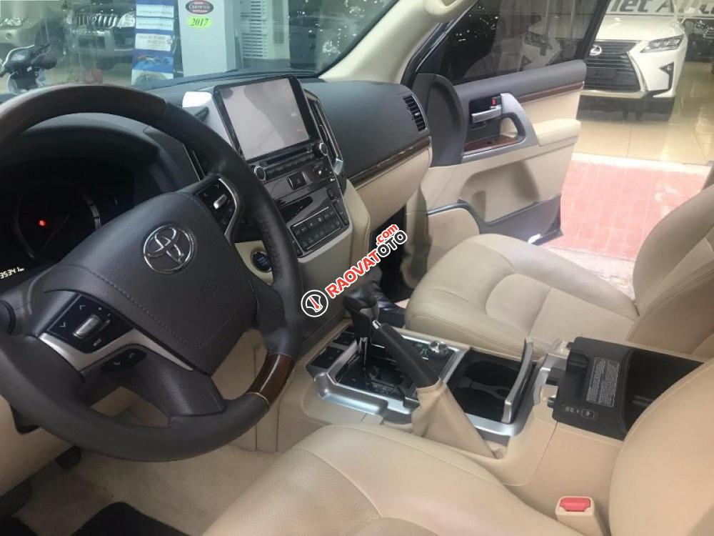 Bán xe Toyota Land Cruiser 4.6 V8 sản xuất 2016, màu đen, nhập khẩu-6