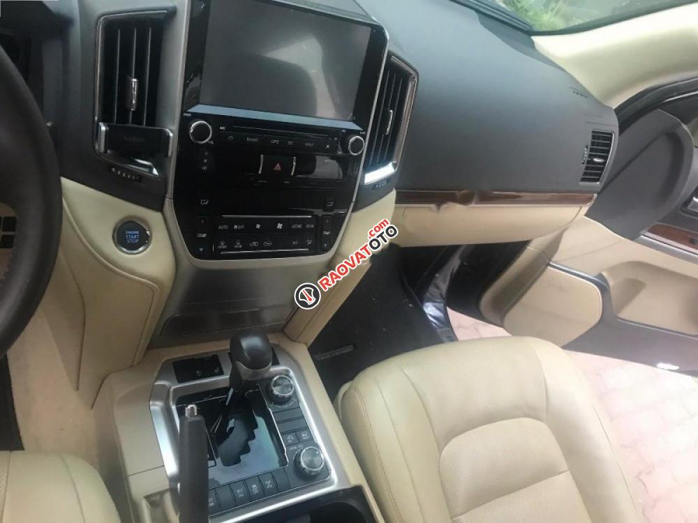 Bán xe Toyota Land Cruiser 4.6 V8 sản xuất 2016, màu đen, nhập khẩu-7