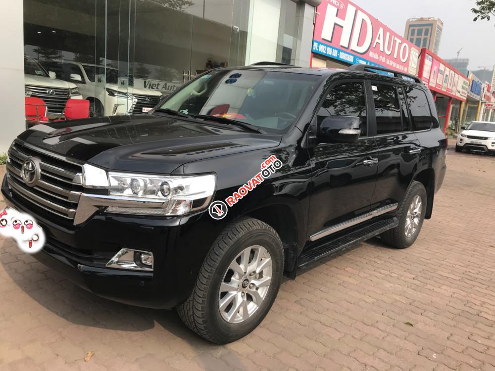 Bán Toyota Land Cruise 4.6 V8 màu đen, nội thất kem, Model và đăng ký 2016, xe đẹp, biển đẹp-2