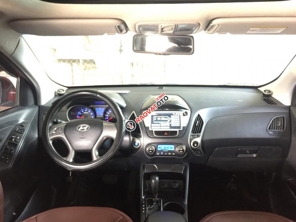 Bán ô tô Hyundai Tucson 4WD năm 2010, màu đỏ, nhập khẩu, biển TP, giá thương lượng-6