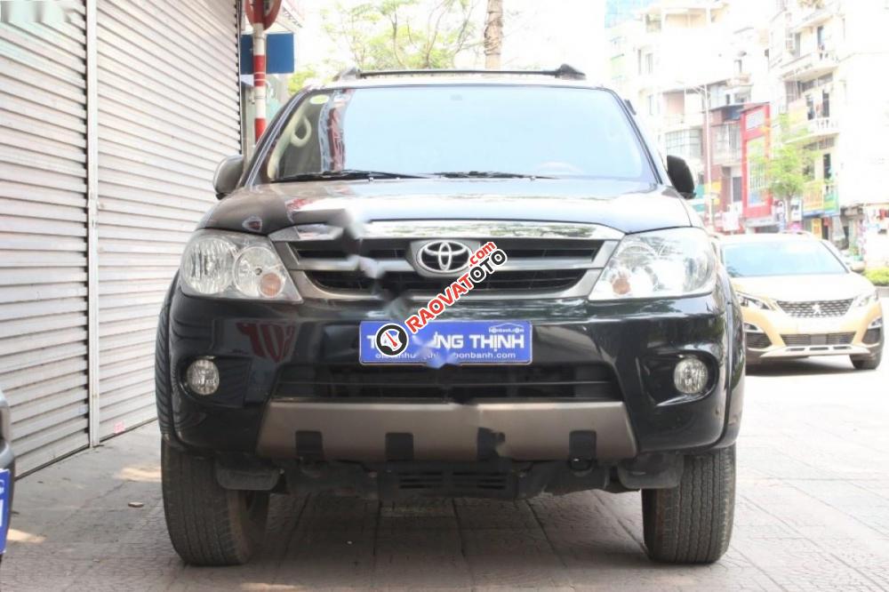 Chính chủ bán Toyota Fortuner SR5 đời 2007, màu đen, xe nhập-9