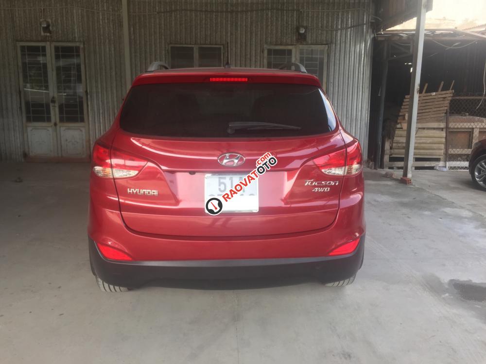 Bán ô tô Hyundai Tucson 4WD năm 2010, màu đỏ, nhập khẩu, biển TP, giá thương lượng-1