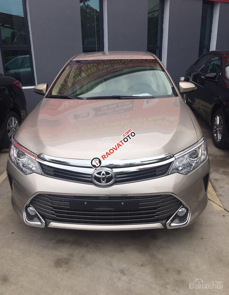 Toyota Hải Dương bán Camry 2017, giá tốt, hỗ trợ trả góp 80%(7 năm), lãi suất thấp - LH: 096.131.4444 -Ms. Hoa-2