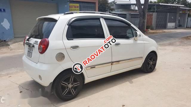 Bán xe Chevrolet Spark AT sản xuất năm 2009, màu trắng xe gia đình, giá chỉ 189 triệu-3