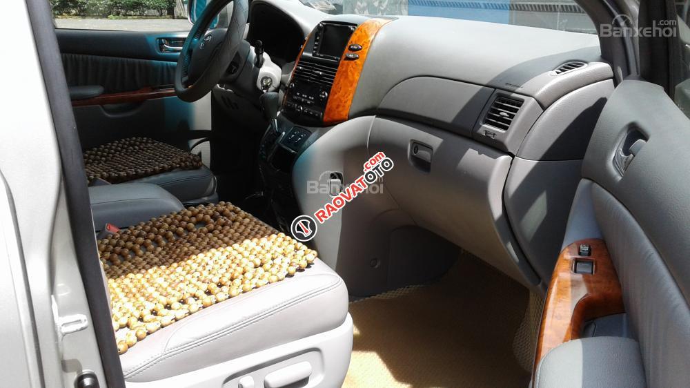 Cần bán xe Toyota Sienna XLE năm 2009, màu bạc, nhập khẩu chính hãng-10