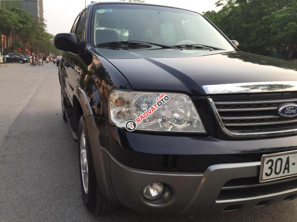 Bán xe Ford Escape 2.3 đời 2006, màu đen chính chủ-9