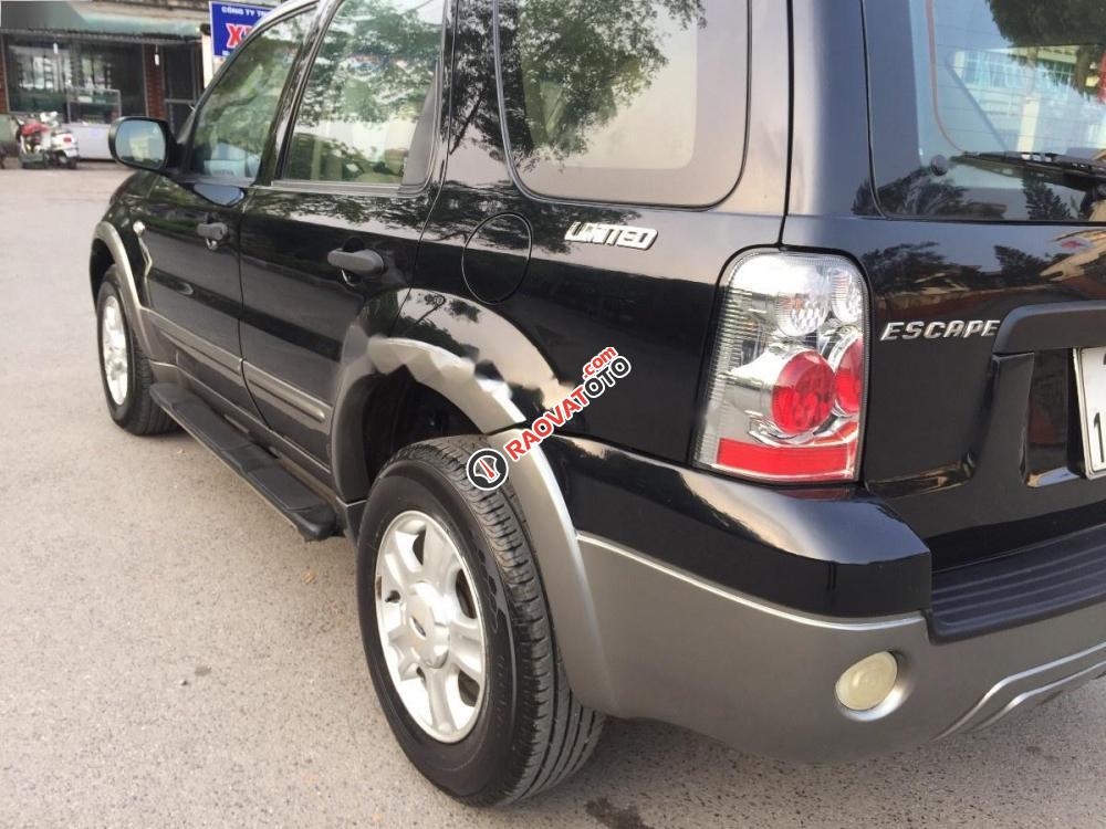 Bán xe Ford Escape 2.3 đời 2006, màu đen chính chủ-7