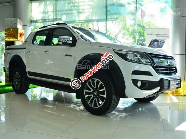 Chevrolet Colorado 2017, hỗ trợ vay ngân hàng 90%, gọi Ms. Lam 0939193718-4