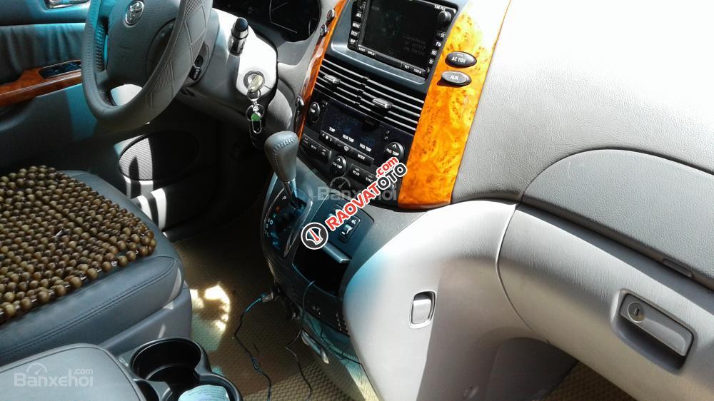 Cần bán xe Toyota Sienna XLE năm 2009, màu bạc, nhập khẩu chính hãng-11
