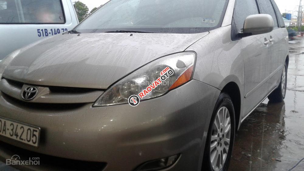 Cần bán xe Toyota Sienna XLE năm 2009, màu bạc, nhập khẩu chính hãng-5
