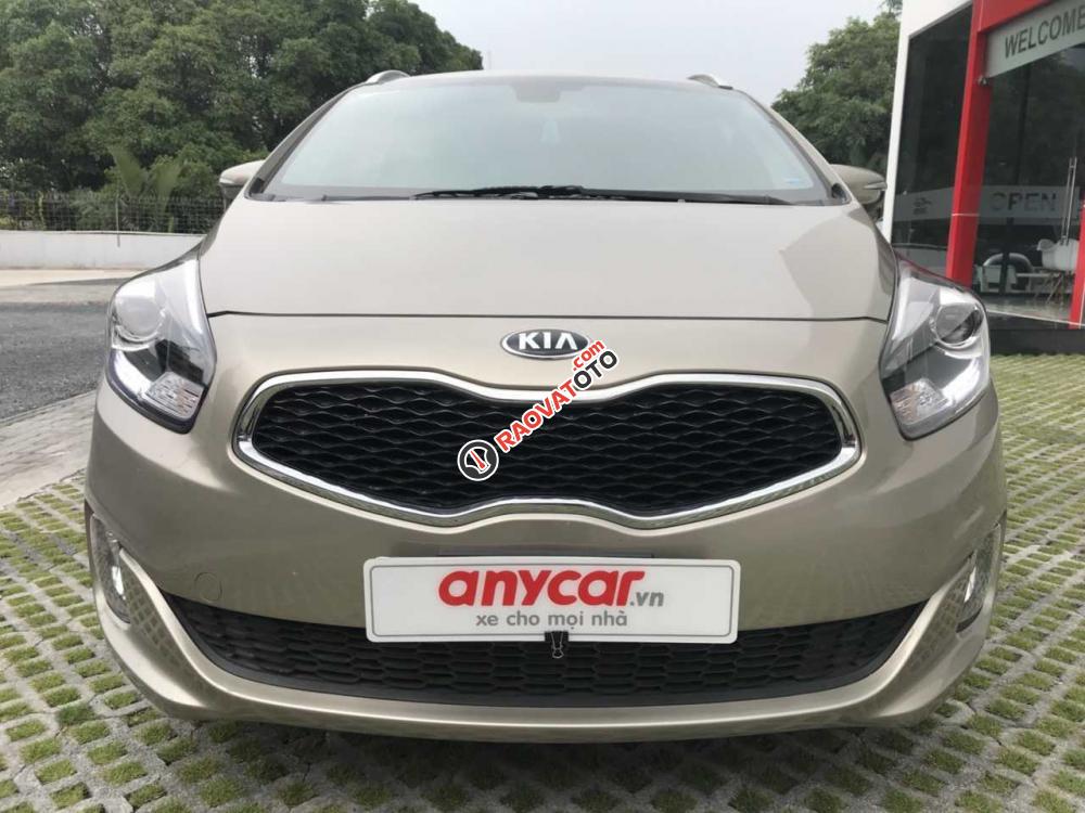 Cần bán Kia Rondo sedan sản xuất 2015, màu ghi vàng, giá chỉ 576 triệu-2