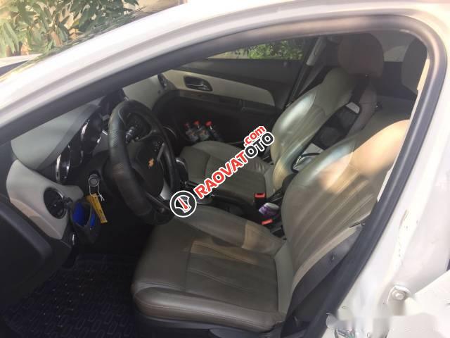 Bán Chevrolet Cruze 1.8 LTZ đời 2014, màu trắng -1