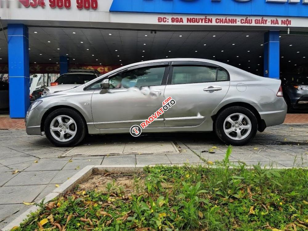 Bán Honda Civic sản xuất 2010, màu xám số tự động-4