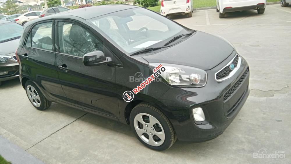 Bán Kia Morning 1.0 số sàn 2018, màu đen, 290tr tại Kia Vĩnh Phúc 0964778111-4