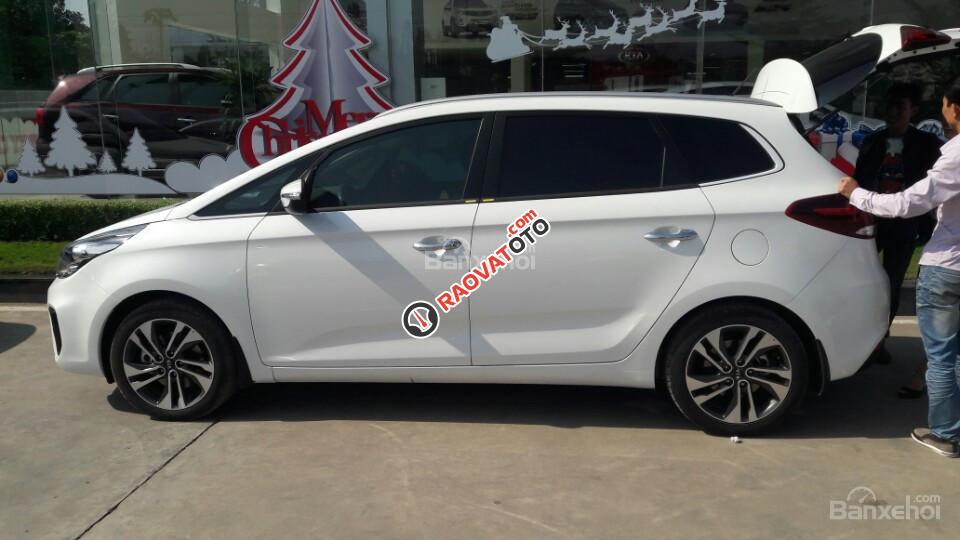 Bán Kia Rondo GAT đời 2018, màu trắng, giá chỉ 669 triệu tại Vĩnh Phúc, Phú Thọ-3