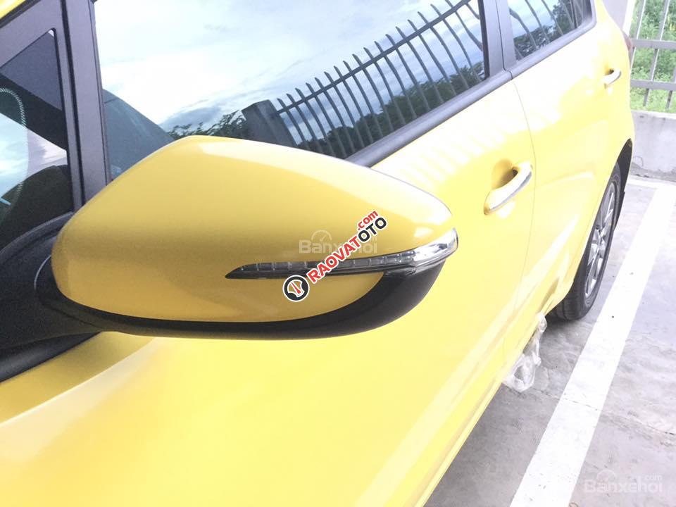 Bán Kia Cerato 1.6 MT màu vàng phấn độc, lạ đẹp tại Kia Vĩnh Phúc - 0964778111-1