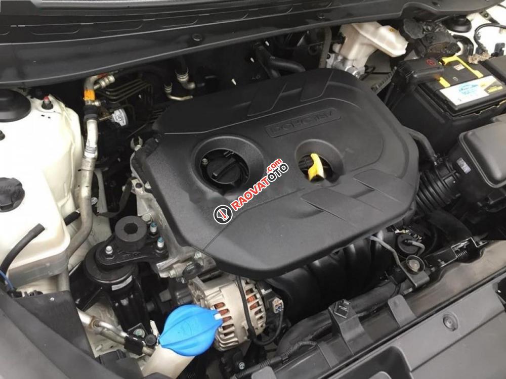 Bán Kia Sportage 2.0 AT năm sản xuất 2014, màu trắng, xe nhập  -1