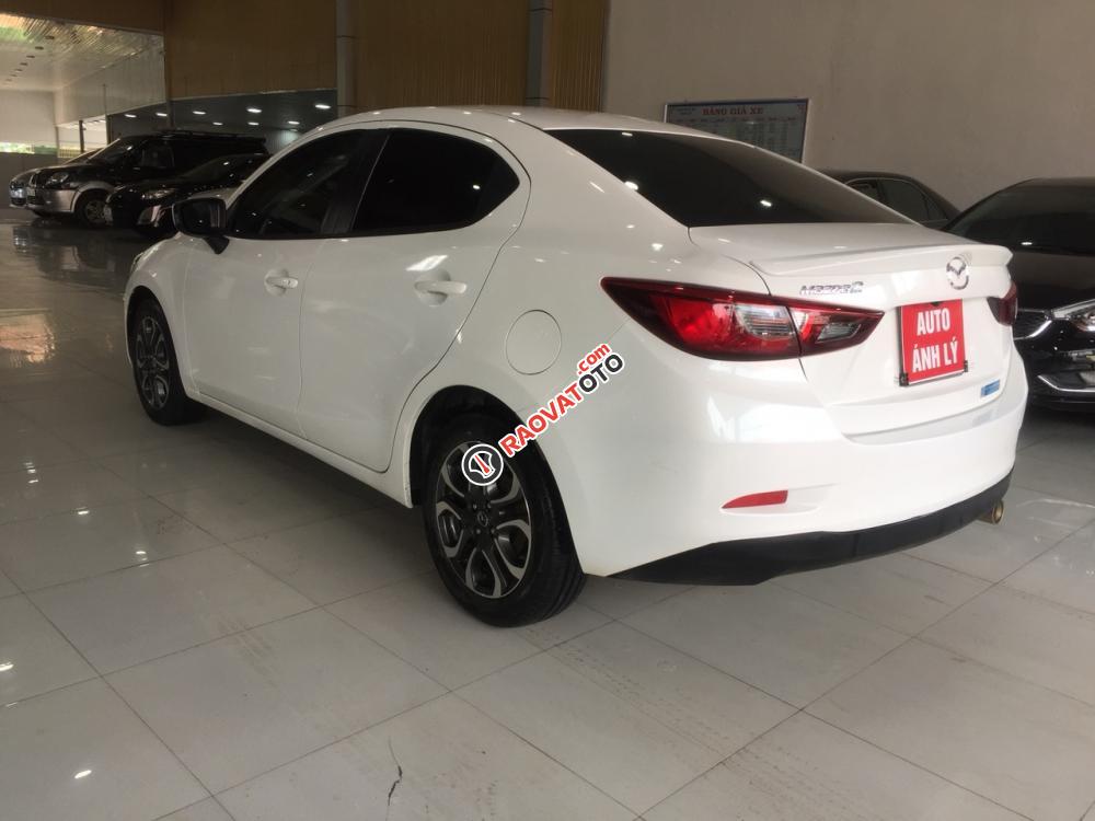 Cần bán xe Mazda 2 1.5, sản xuất năm 2016, màu trắng, giá tốt-6