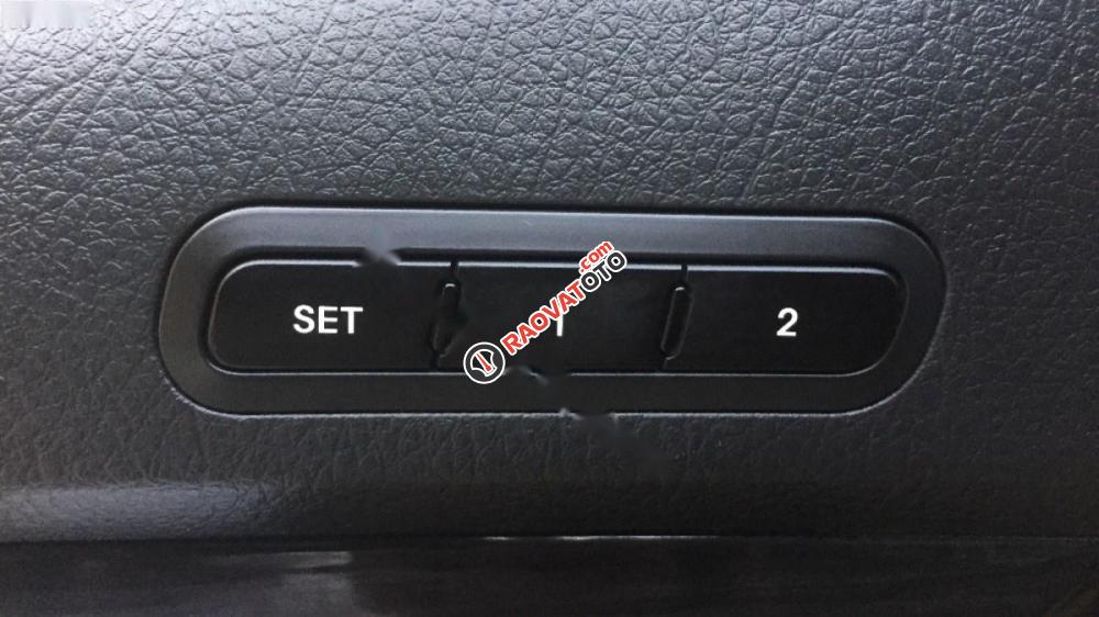 Cần bán xe Kia Sorento Limited đời 2010, màu đen, nhập khẩu nguyên chiếc, giá 675tr-4