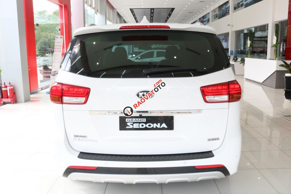 Bán ô tô Kia Sedona Gat đời 2018, màu trắng-6
