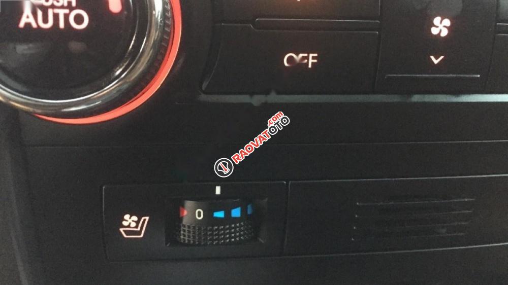 Cần bán xe Kia Sorento Limited đời 2010, màu đen, nhập khẩu nguyên chiếc, giá 675tr-2