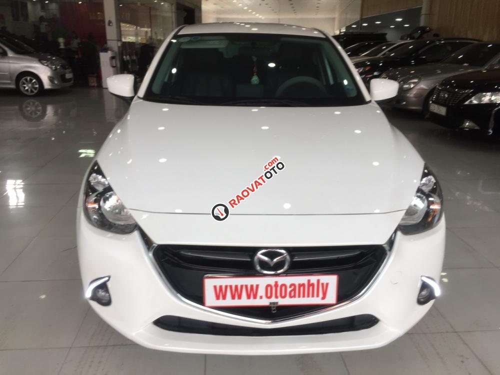 Cần bán xe Mazda 2 1.5, sản xuất năm 2016, màu trắng, giá tốt-9