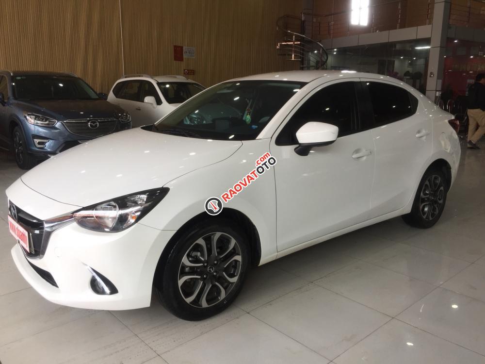 Cần bán xe Mazda 2 1.5, sản xuất năm 2016, màu trắng, giá tốt-1