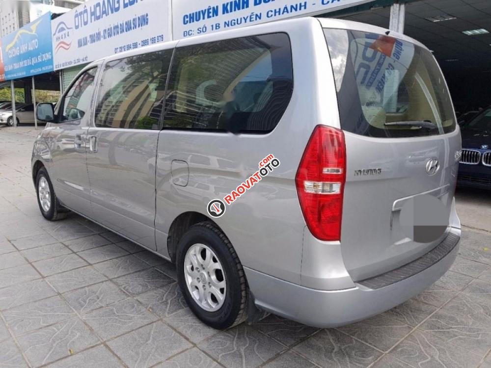 Cần bán Hyundai Starex 2.5MT năm 2014, xe nhập-6