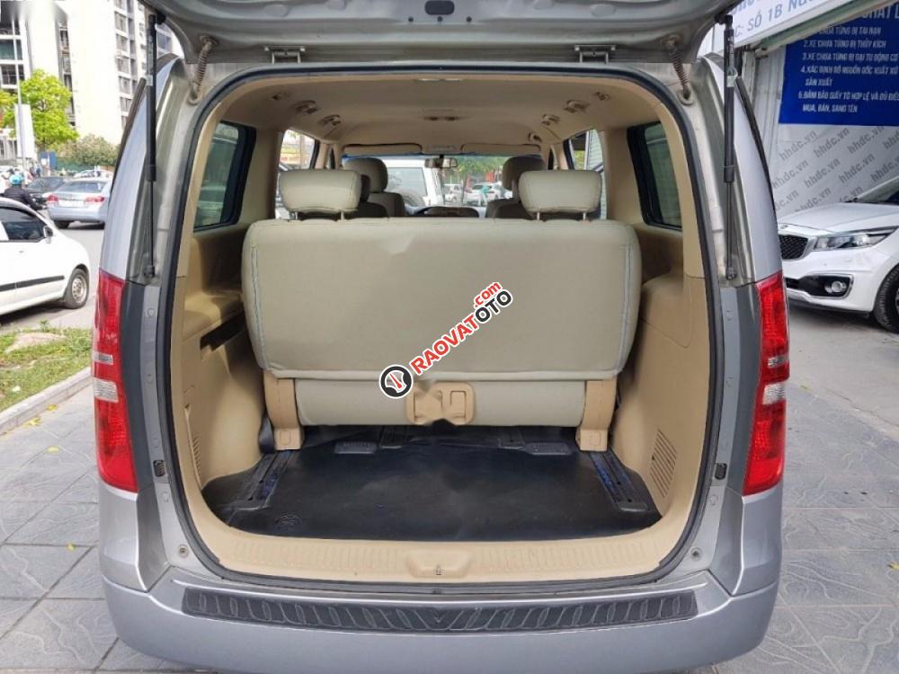 Cần bán Hyundai Starex 2.5MT năm 2014, xe nhập-4
