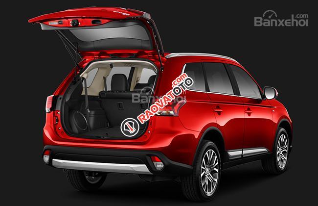 Xe Outlander 2017 nhập Nhật nguyên chiếc, giao xe ngay tại Đà Nẵng-3