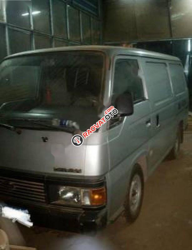 Cần bán gấp Nissan Urvan 2.0 MT 1994, màu bạc, xe nhập-3