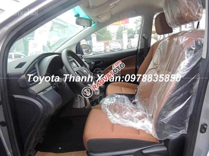 Toyota Thanh Xuân bán xe Toyota Innova 2.0 E đời 2018 đủ màu, giao xe ngay, giá tốt nhất. LH ngay 0978835850-5