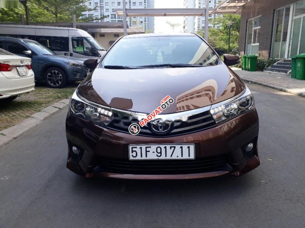 Bán ô tô Toyota Corolla altis 2.0V sản xuất 2016, màu nâu chính chủ, 790tr-0