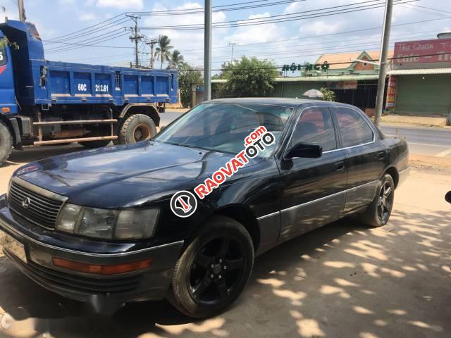 Bán Lexus LS năm 1997, màu đen, giá tốt-0