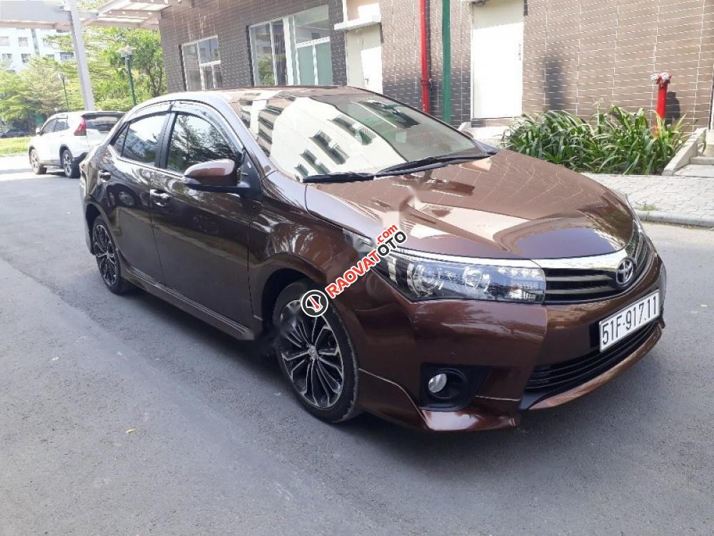 Bán ô tô Toyota Corolla altis 2.0V sản xuất 2016, màu nâu chính chủ, 790tr-1