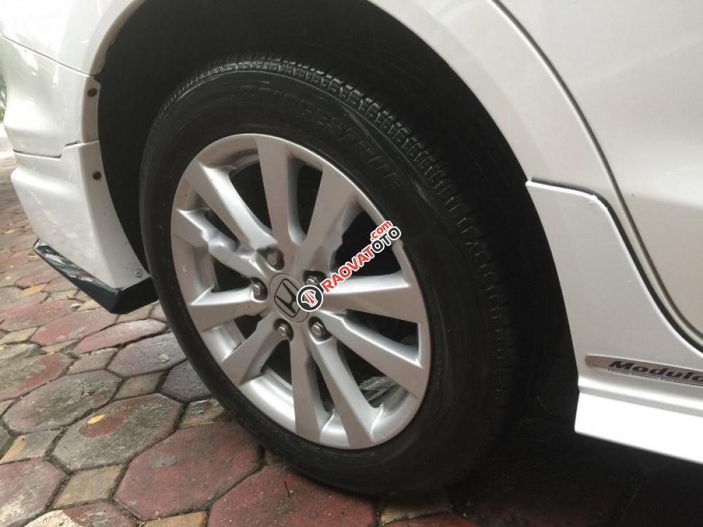 Cần bán Honda Civic 2.0 đời 2016, màu trắng, giá 680tr-7