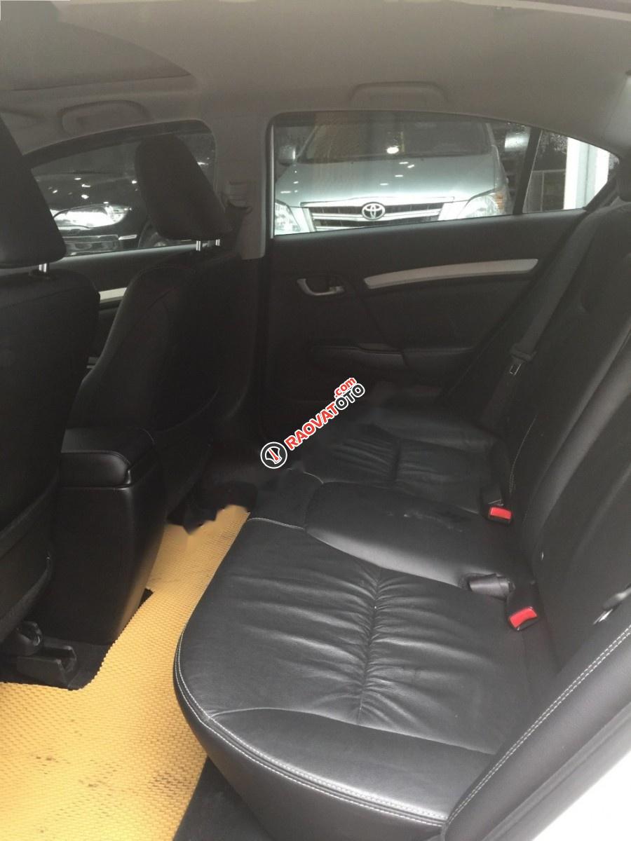 Cần bán Honda Civic 2.0 đời 2016, màu trắng, giá 680tr-4