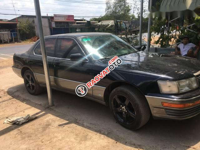 Bán Lexus LS năm 1997, màu đen, giá tốt-1