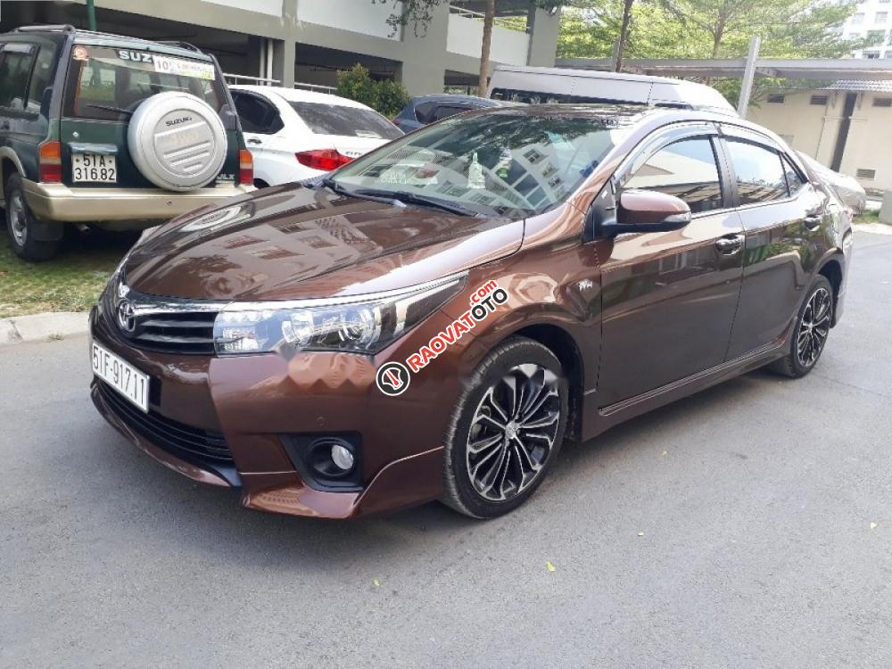 Bán ô tô Toyota Corolla altis 2.0V sản xuất 2016, màu nâu chính chủ, 790tr-2