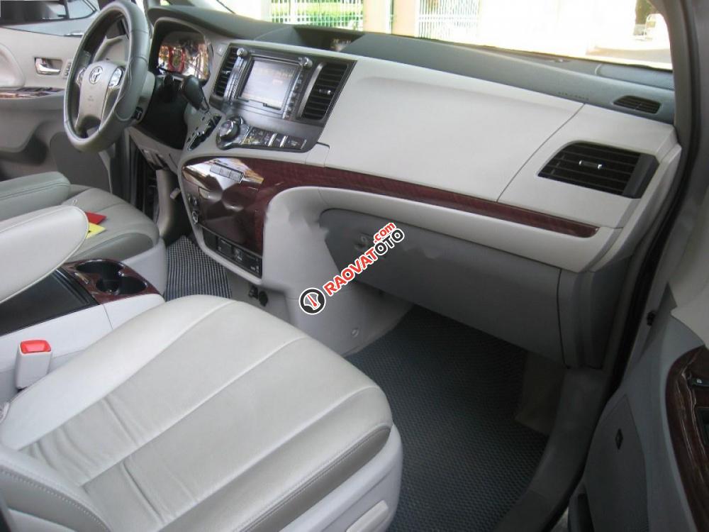 Bán xe Toyota Sienna 3.5 Limited đời 2014, màu bạc, nhập khẩu nguyên chiếc-7