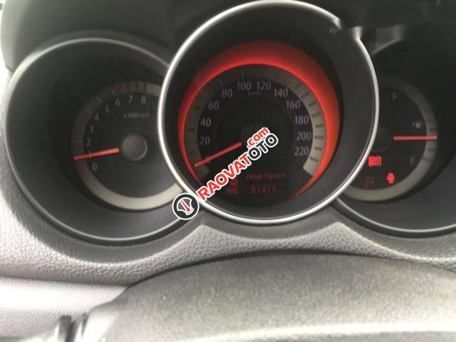 Cần bán xe Kia Forte 1.6 sản xuất 2011, màu bạc chính chủ giá cạnh tranh-1