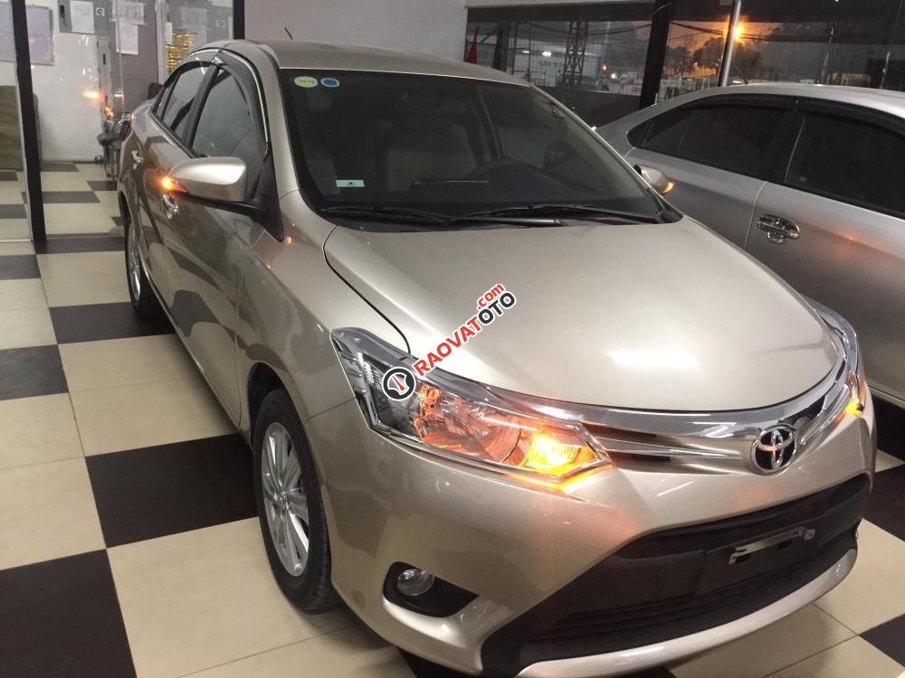 Bán Toyota Vios E1.5 MT sản xuất năm 2014, màu ghi vàng-2
