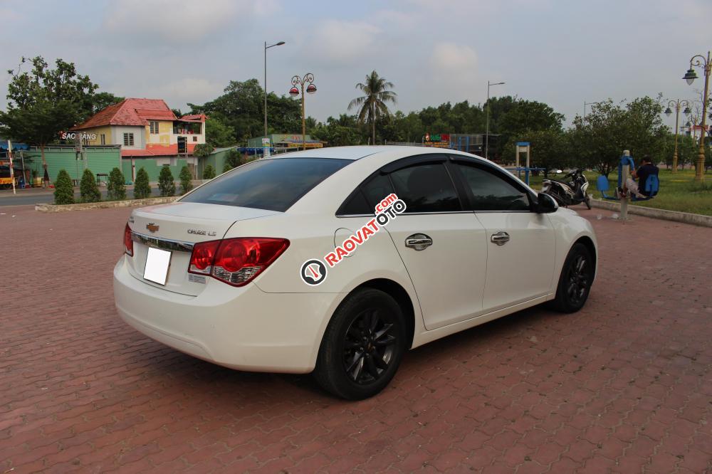 Cruze 1.6 LS 205, mới quá mới-4