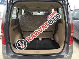 Bán xe nhà Hyundai Starex 2.5MT, 9 chỗ, máy dầu 2017, màu đen-2