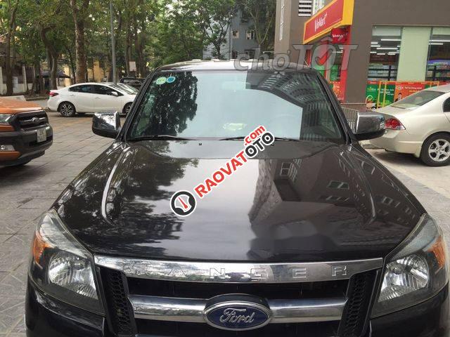 Chính chủ bán xe Ford Ranger XLT sản xuất năm 2011, màu đen-0