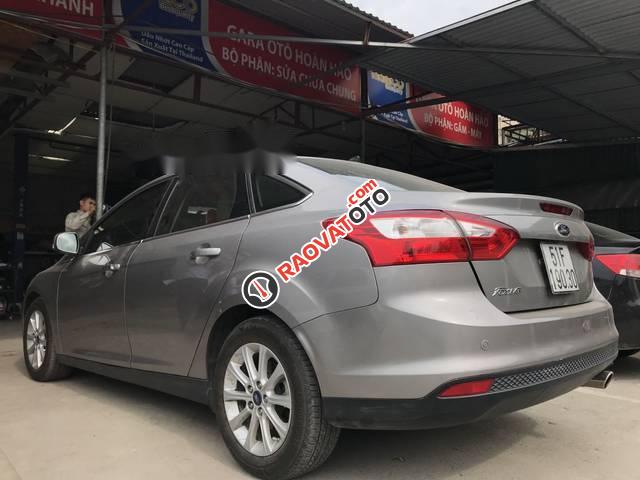 Bán ô tô Ford Focus 2.0 2015, màu bạc, giá tốt-1