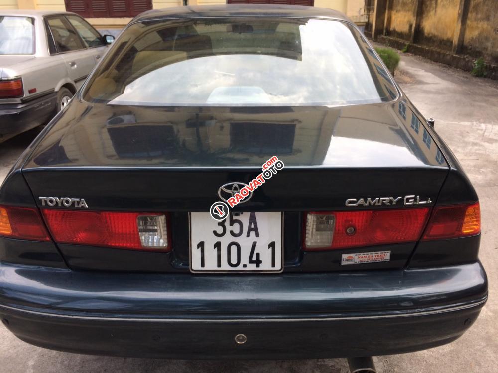 Cần bán Toyota Camry GLI sản xuất năm 1998, màu xanh lam, xe nhập khẩu-0